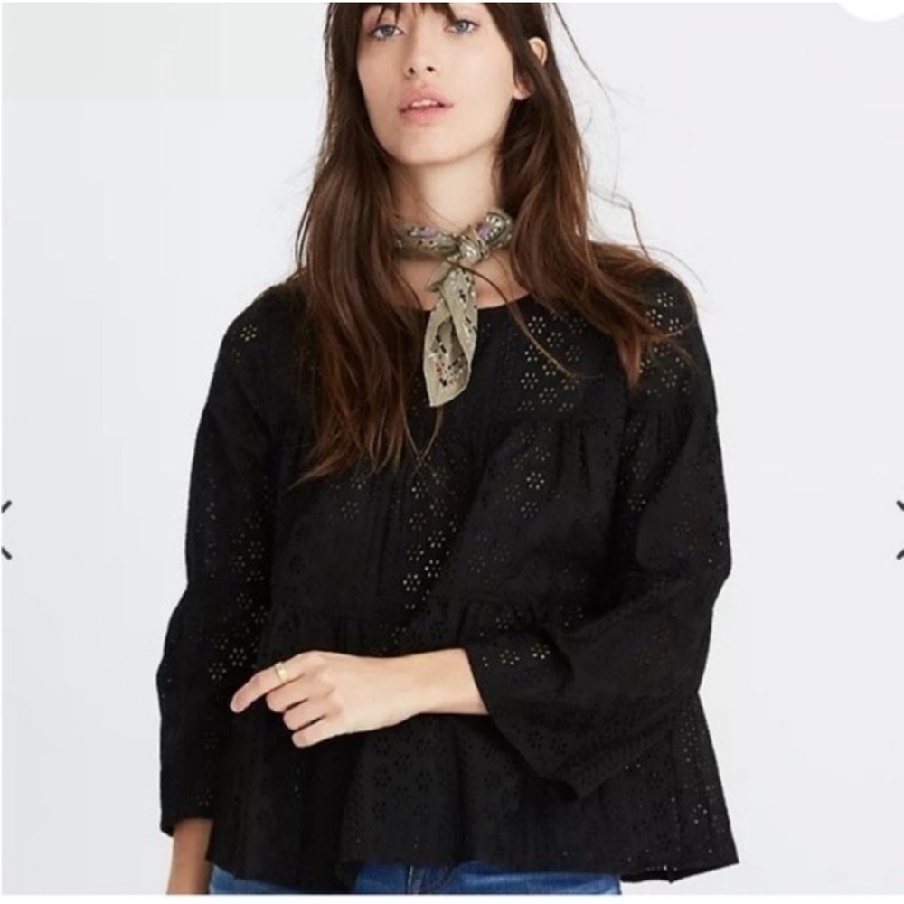 Madewell Tiered Button Back Eyelet Top Size Small